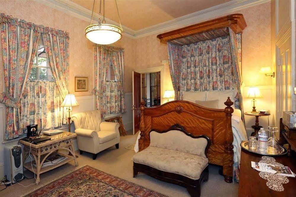 Camellia Inn Healdsburg Dış mekan fotoğraf